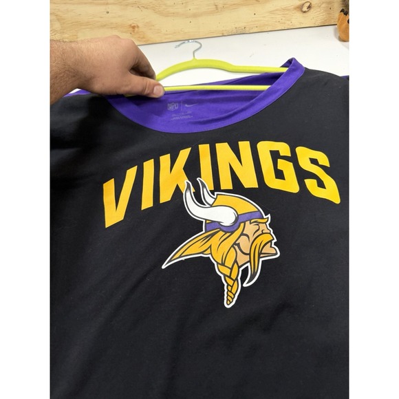 Nike Minnesota Vikings T-Shirt Short Sleeve Black/Purple Women XXL Two Tone - Picture 7 of 11